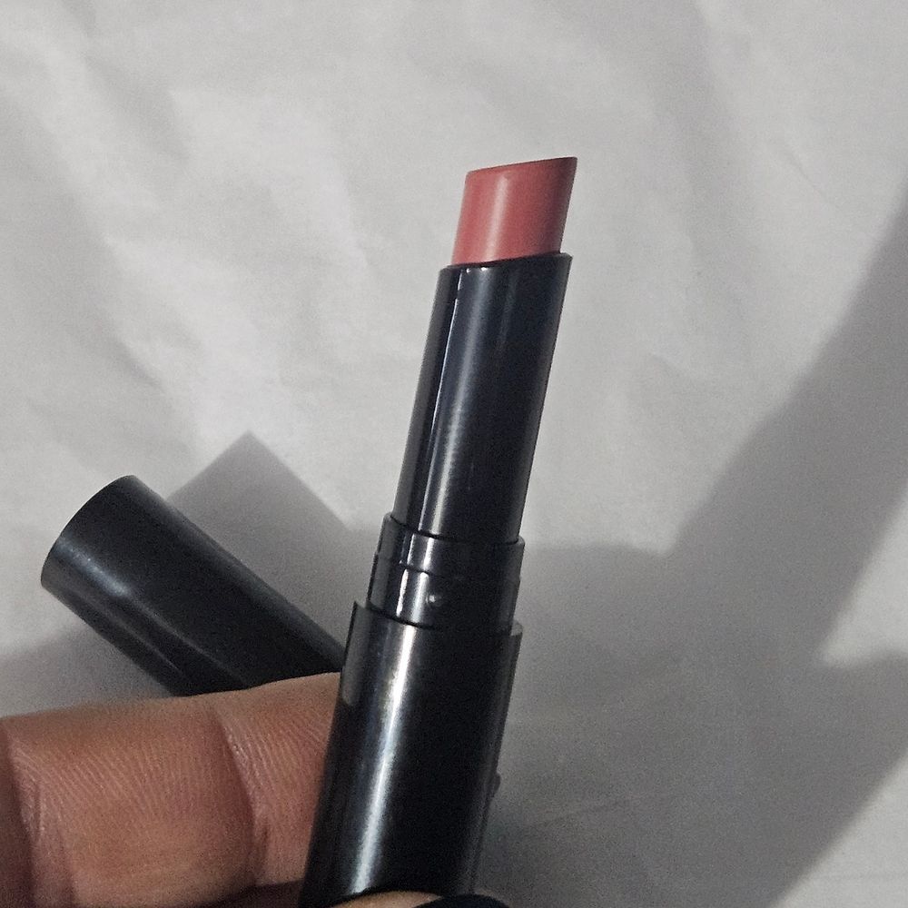 Farmasi Lipstick in Soft Pink, Tinted Chapstick Style Lipstick, Brand New